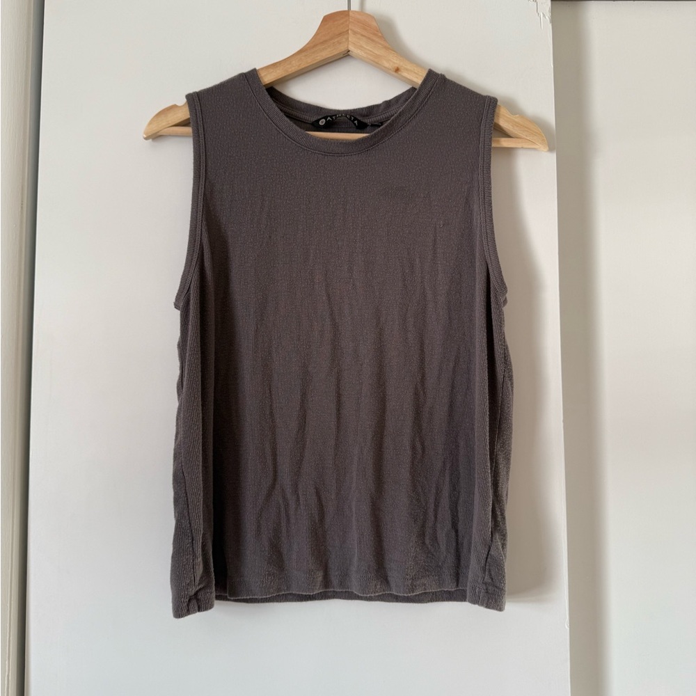 Athleta Ribbed Gray Top